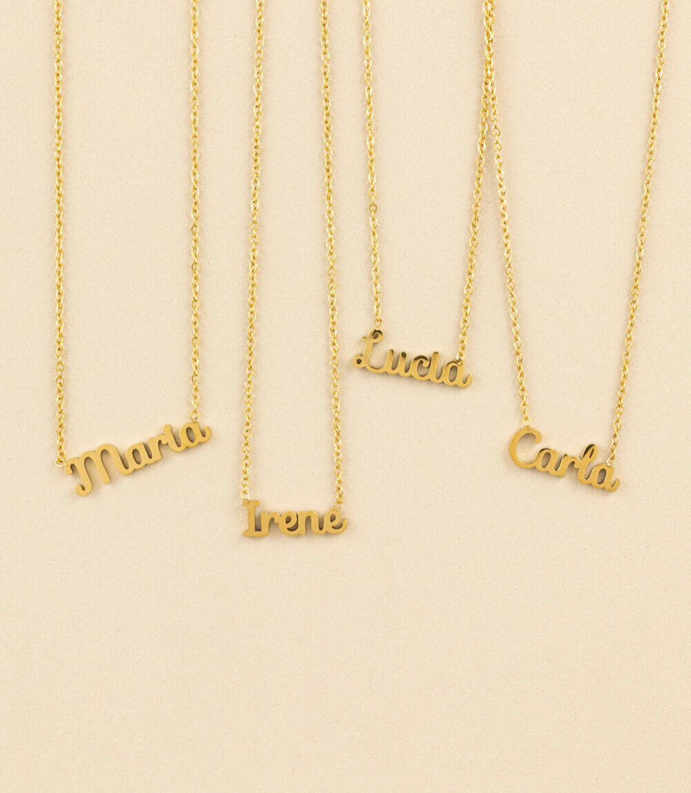 Cadena Nombre Dorado