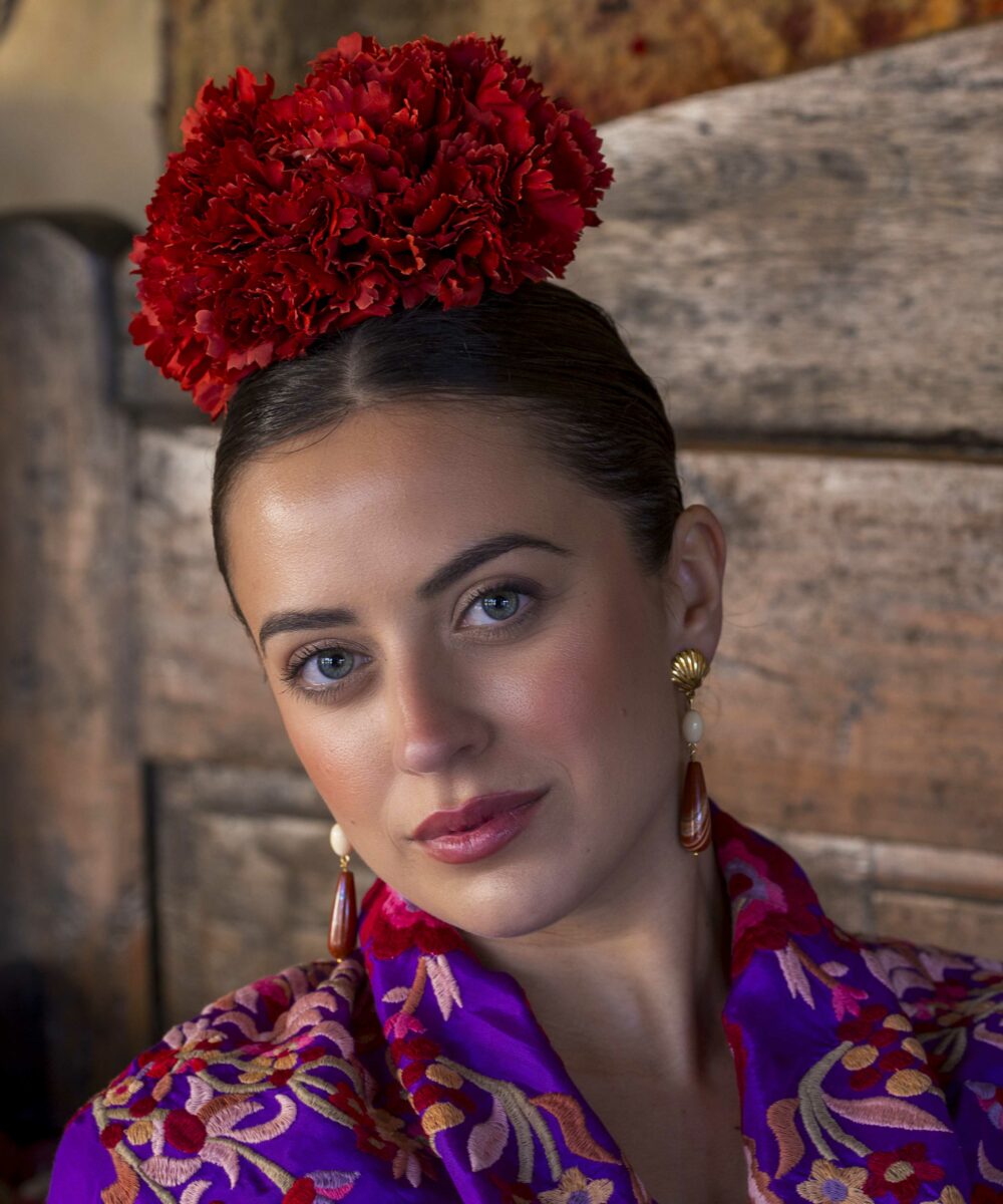 Alternative view of Ramillete Claveles Rojos