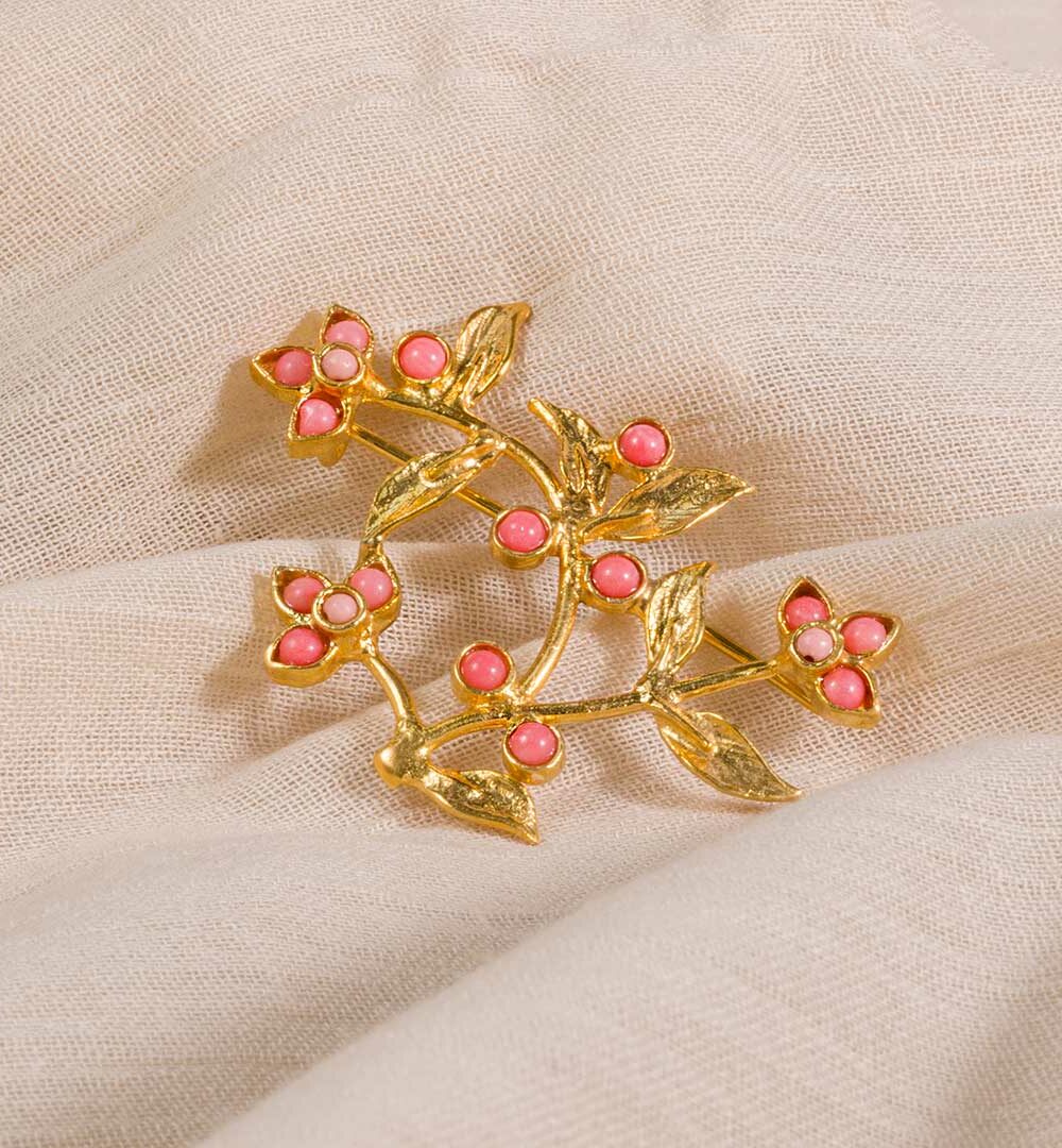 El Broche Ariana es el complemento ideal para lucir en ferias y romerías! Imagínatelo con uno de nuestros mantoncillos. ¡Quedarás espectacular!