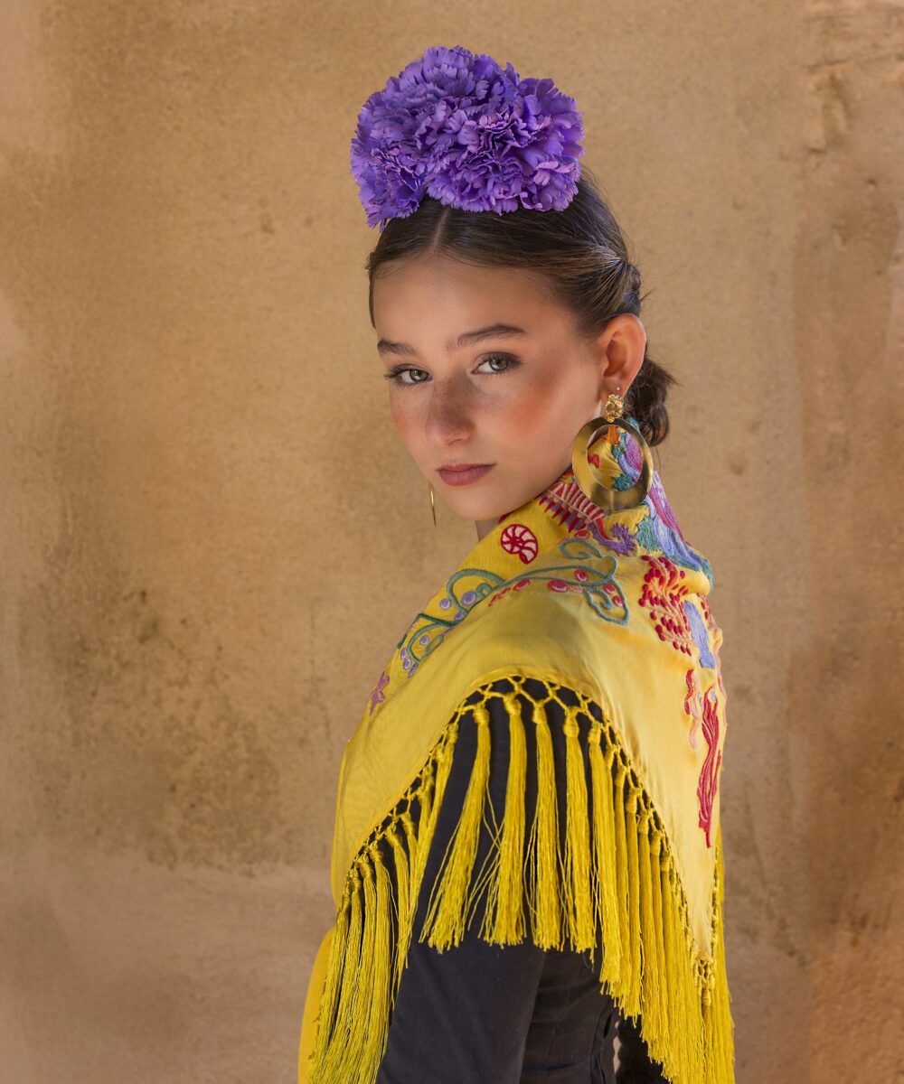 Alternative view of Mantoncillo Mar DW amarillo