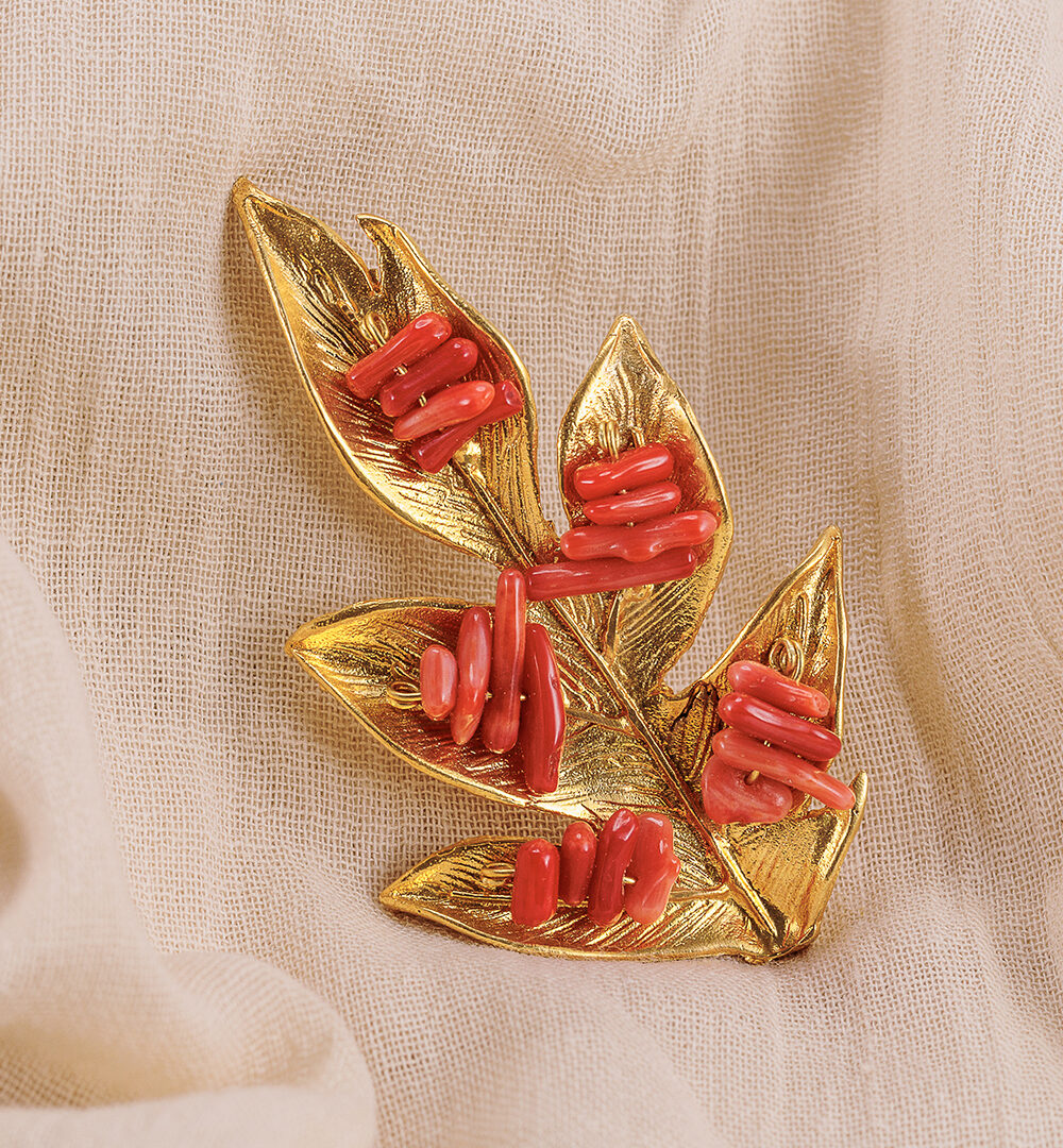 Broche Leila rojo