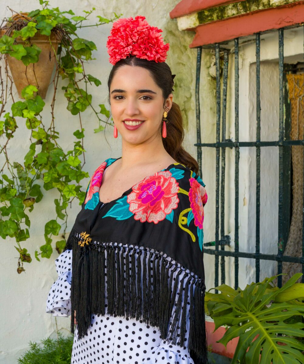 Mantoncillo Carmen DW negro