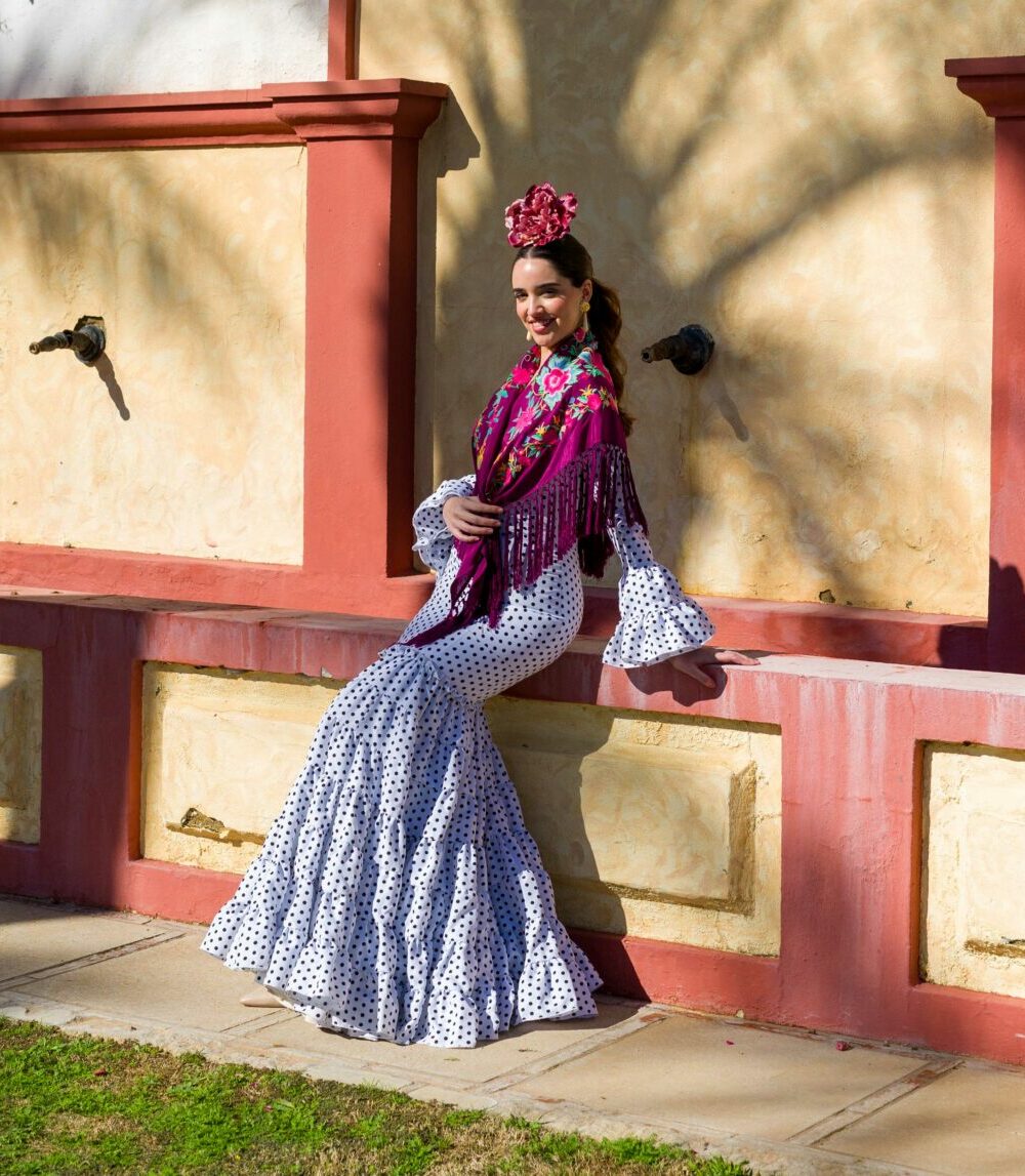 Alternative view of Mantoncillo Rosario DW berenjena