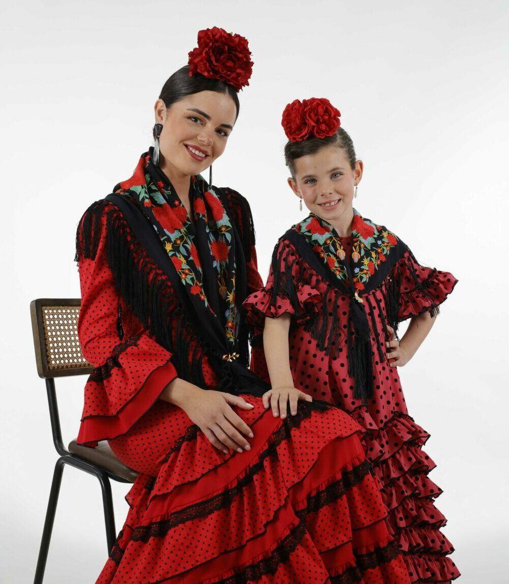 Mantoncillo niña Rosario negro