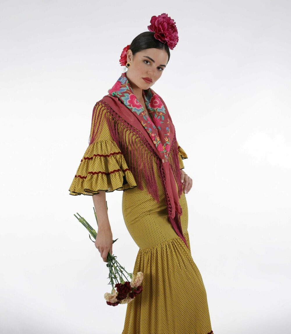 Alternative view of Mantoncillo Rosario DW buganvilla