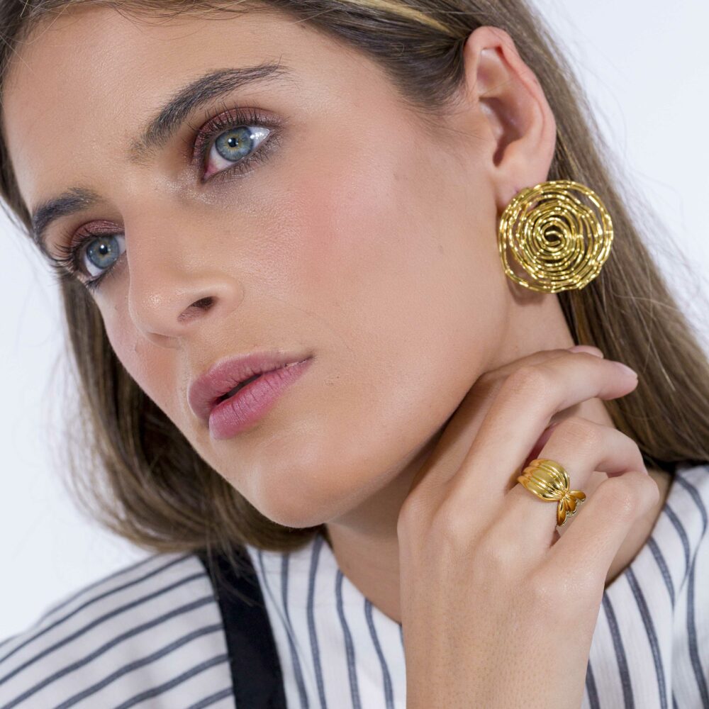 Alternative view of Pendientes invitada Fauno